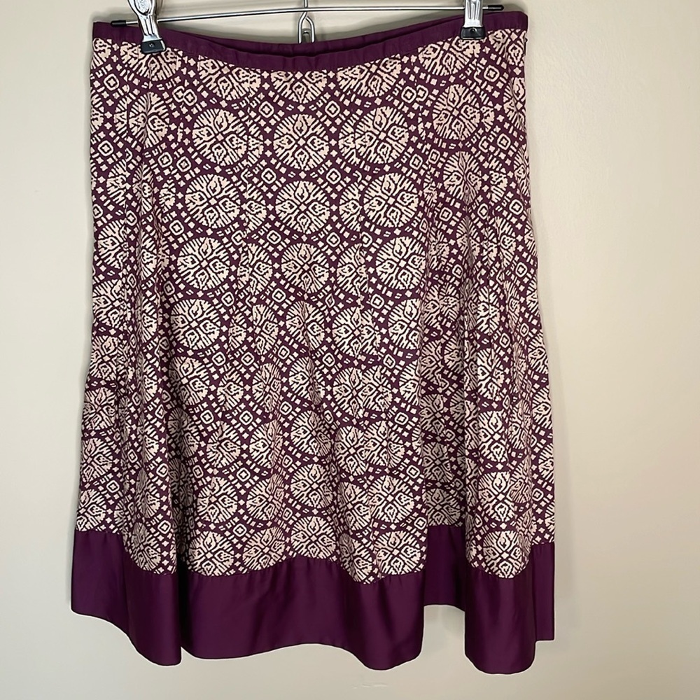 Talbots 6P Purple/Cream Geometric Print Pleated Flare Knee Length Skirt Teacher